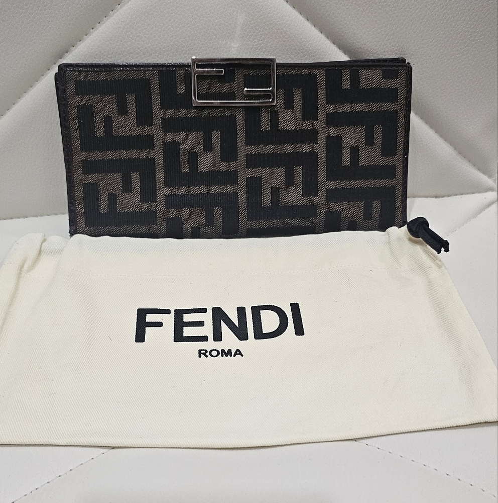 Fendi Bifold Long Zucca Wallet With Dust Bag Included.